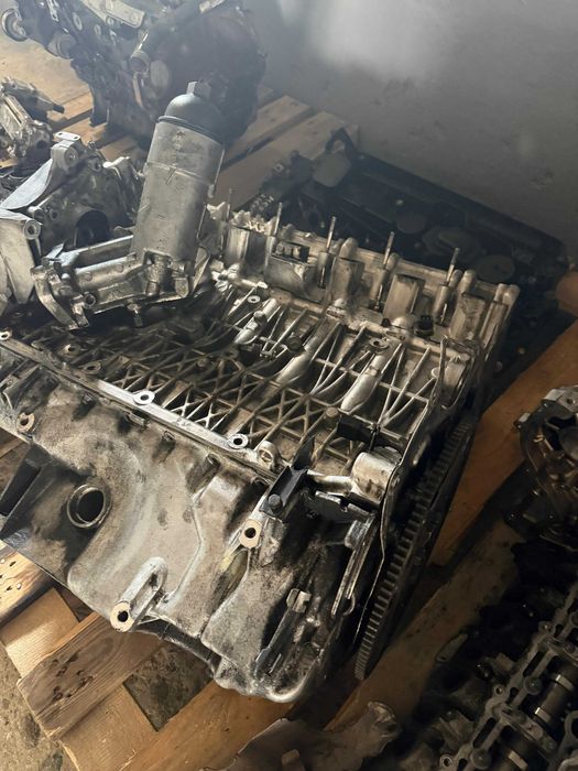 Motor Defect BMW 3.0d M57 306D3 5 235Cp 231Cp 286Cp / Distributie noua