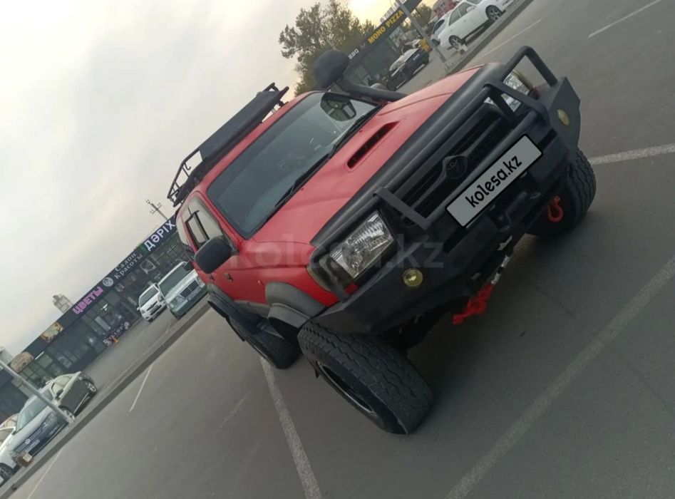 Toyota Hilux Surf 1997г.