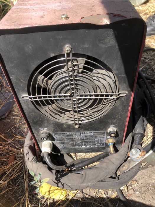 Продам TIG 200 сварочный апорат арго