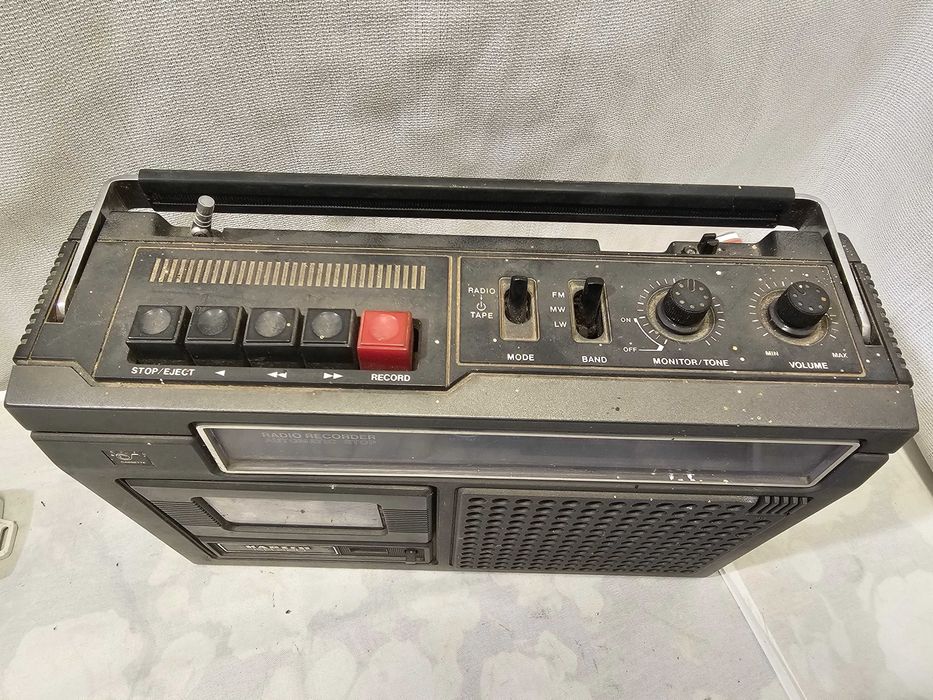 Defect Radio casetofon vintage Kapsch KR 220A
