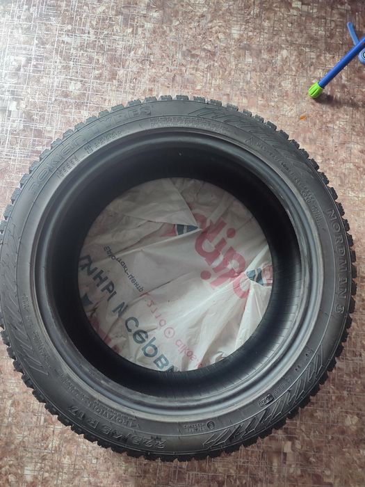 Продам зимние шины