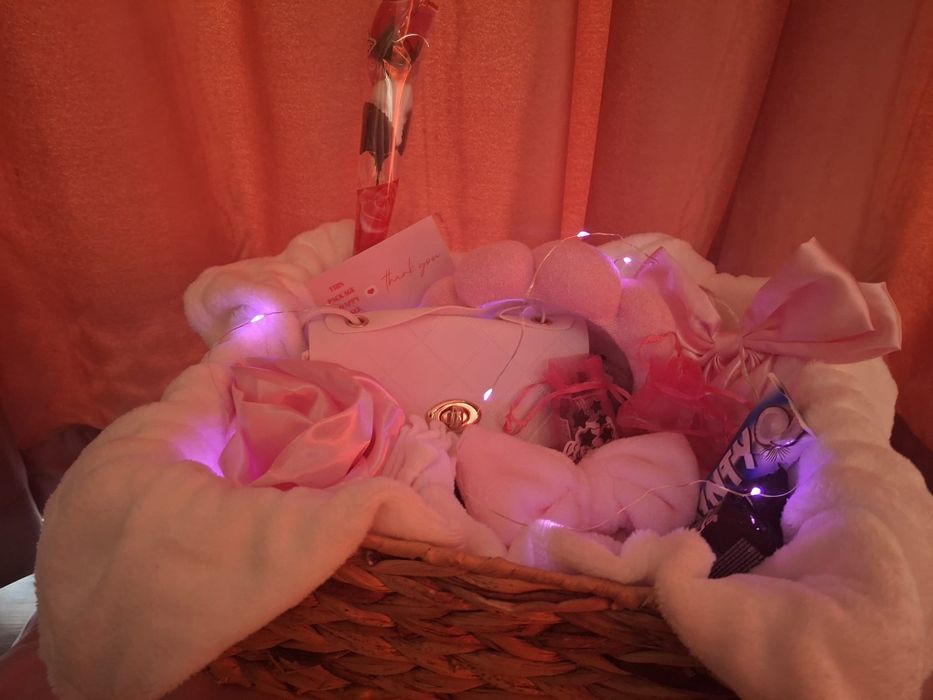 Boo basket cadou  perfect pentru persoana iubita
Vindem