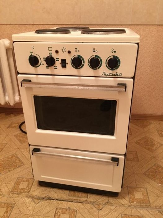 Элекрто плита сотилади срочно