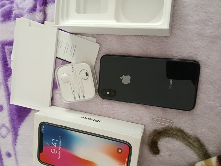 iPhone x 256 GB cu IOS 11 raritate