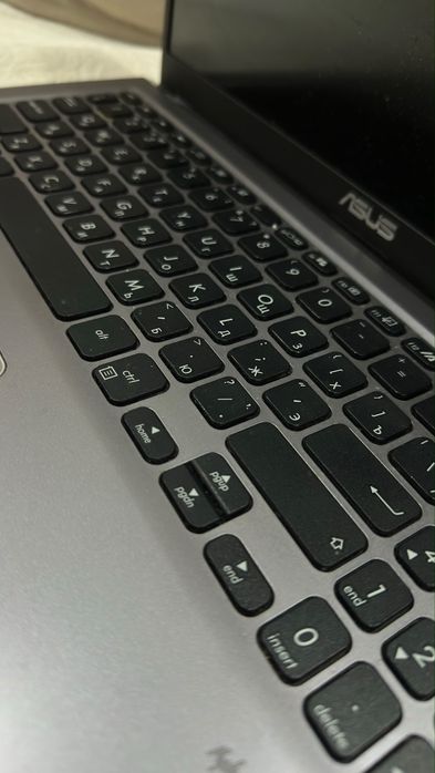 ASUS Laptop 15 X515EA-BQ1189W