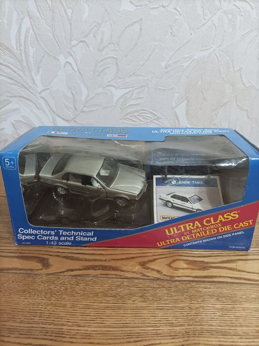 Продам модель BMW e32