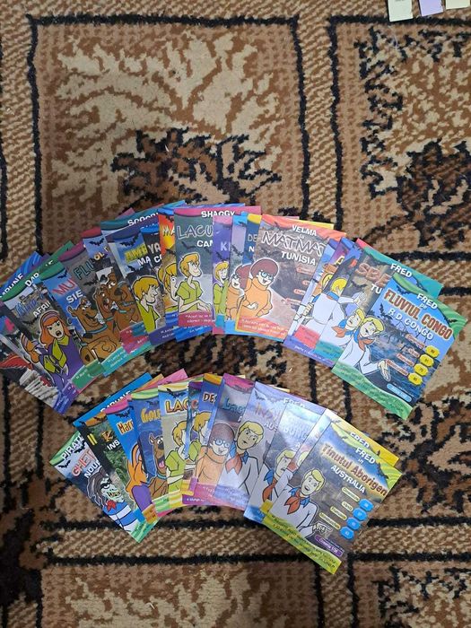 Cartonase scooby doo + masina misterelor