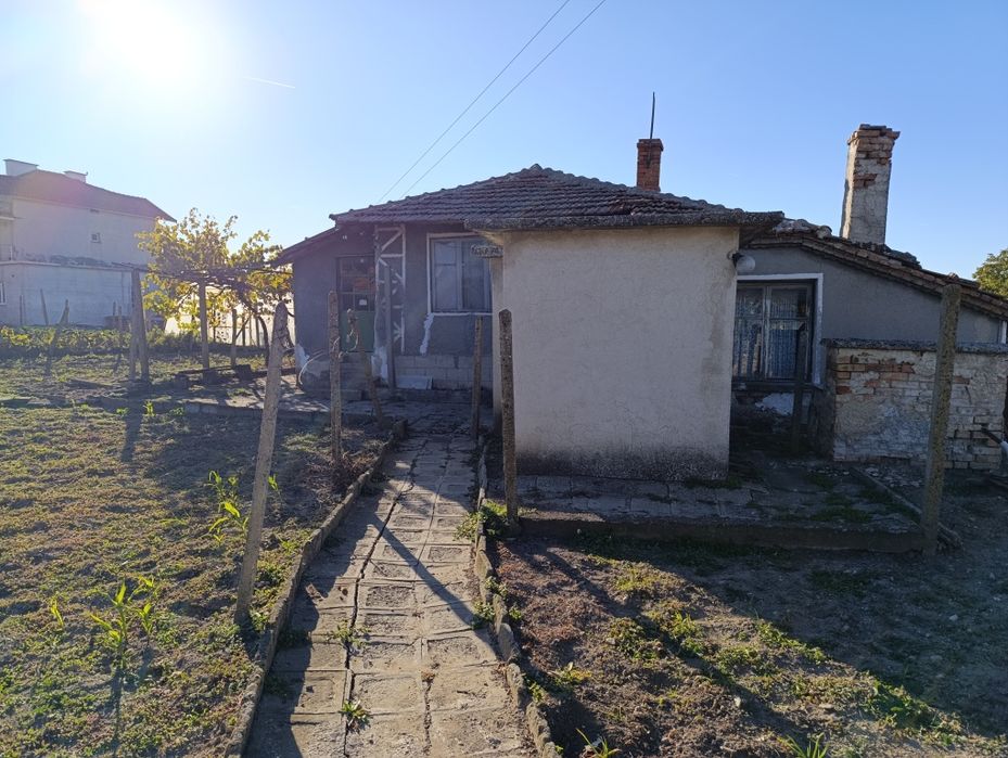 Продава се Къща в Айтос - 60 кв.м за 306 €/кв.м - Снимка #1