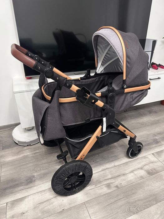 Vând Cărucior 3 în 1 Coccolle Melora