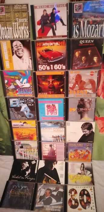 CD Muzică străină 195 bucăți