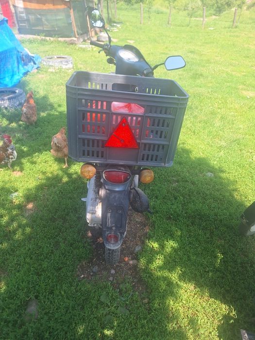 Vand scuter Aprilia Scaraebo