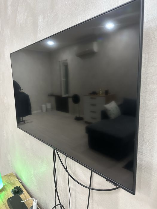 Телевизор Samsung UE43AU9000  4К