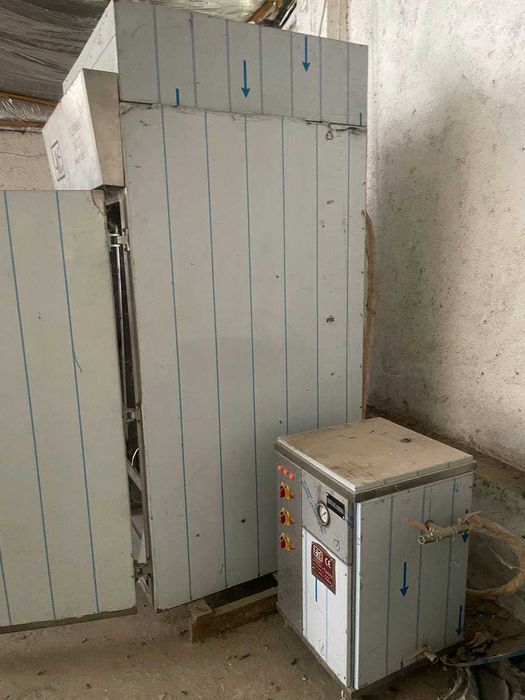 YKF firmasidan kolbassa va go`sht mahsulotlarini pishiruvchi PECH