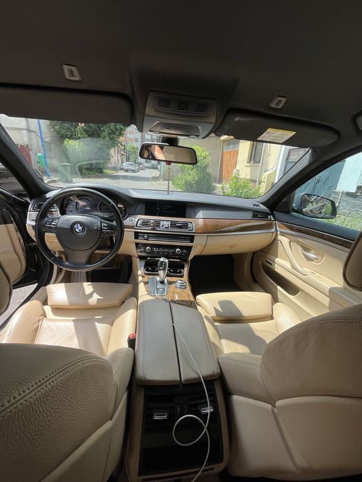BMW 5 Series 2010 — imagine 9