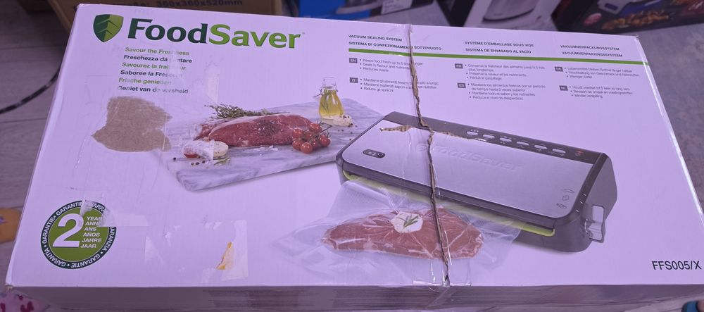 Машива за вакумирване FoodSaver