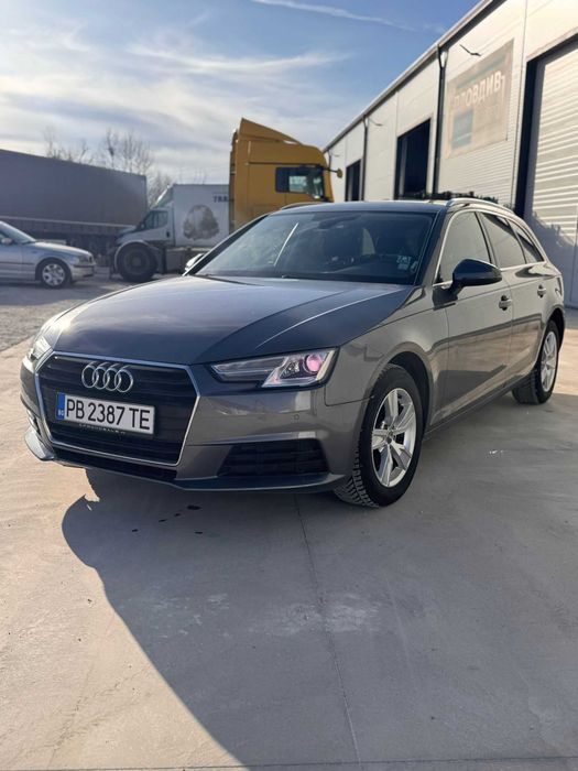 Audi A4 Audi A4 B9 2.0 TDI Автоматик NAVI Перфектно