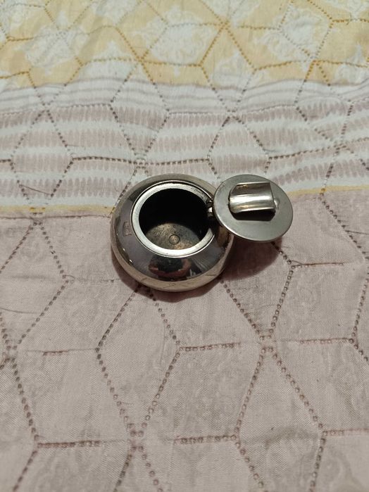 Продавам български никелиран месингов комплект от 3 части