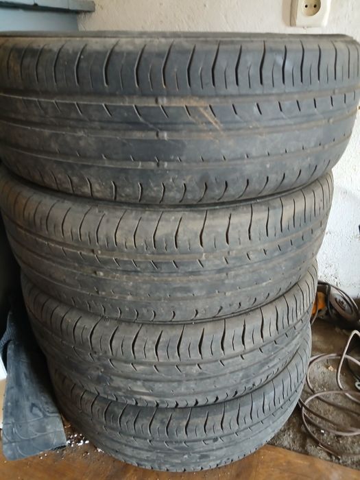 Продам резину на 15