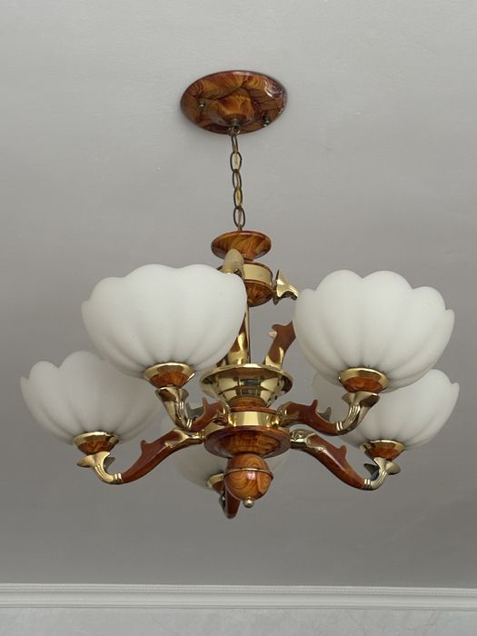 Люстра потолочная