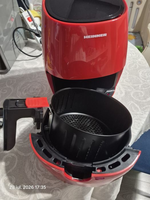 Friteuza cu aer cald Heinner AirFryer Nelle Digital RD HAF-1250DRD