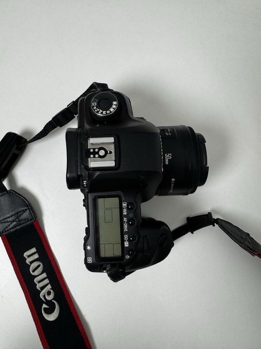 Canon 5D Mark II + объектив EF 50мм