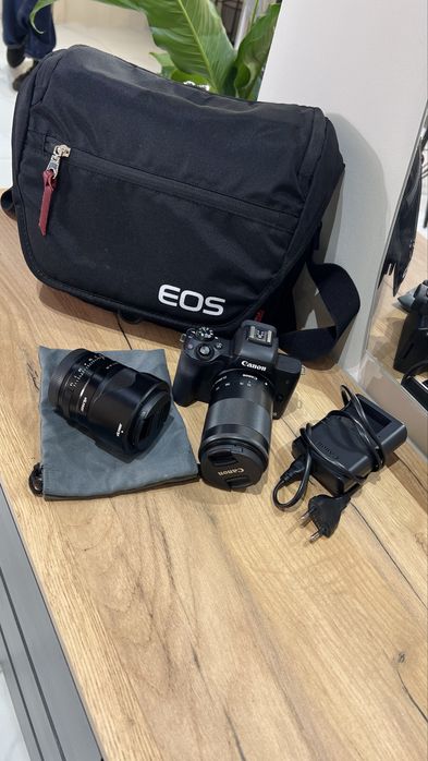 Canon m50 markII почти новый