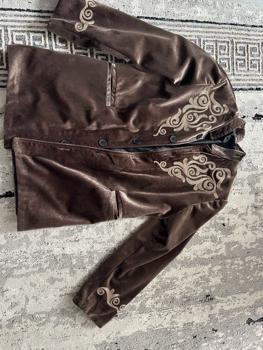 Жилет и пиджак с узорами