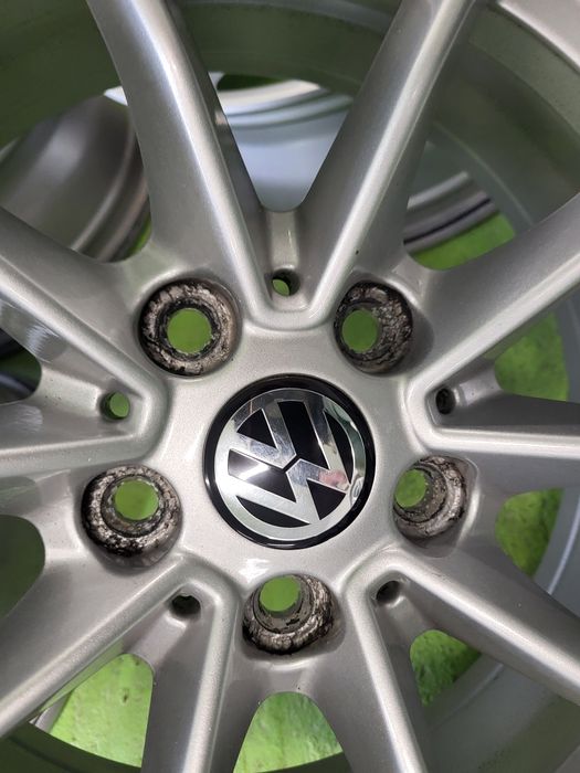 16 5x112 ЕТ 22  Vw Passat лети джанти 5х112