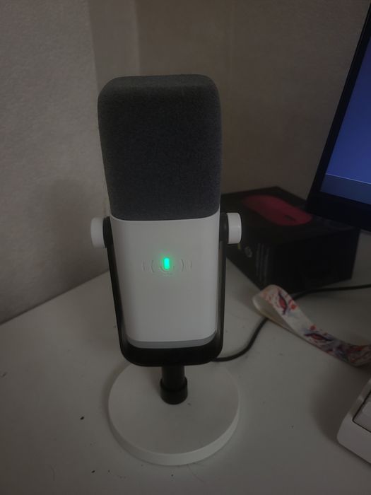 Микрофон Fifine am8