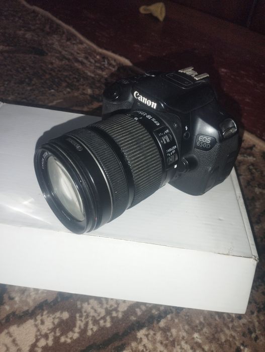 Canon 650D фотоаппарат