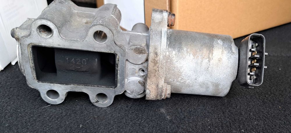 EGR клапан за Тойота Корола Версо