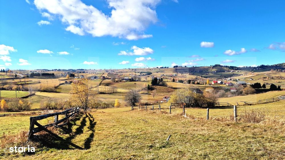 Teren parcelabil, front la strada, 6340mp, utilitati, Marisel