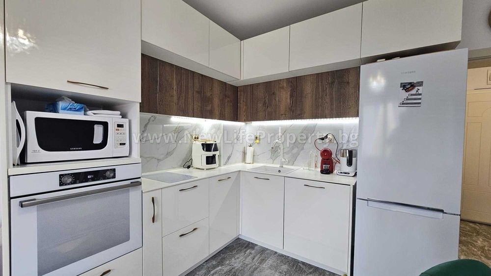 Продава се Двустаен апартамент в Несебър - 60 кв.м за 1785 €/кв.м - Снимка #7