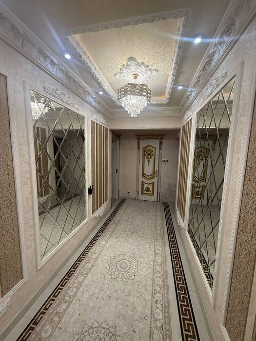 Mirzo Ulug'bek metro Bankovskiy 5 hona 1 etaj /4  150 kv