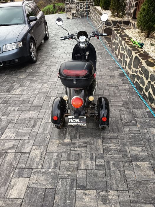 Vând triciclu rdb doar 60 km