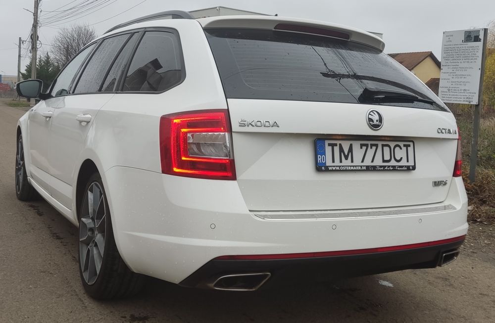 Vând Skoda Octavia RS