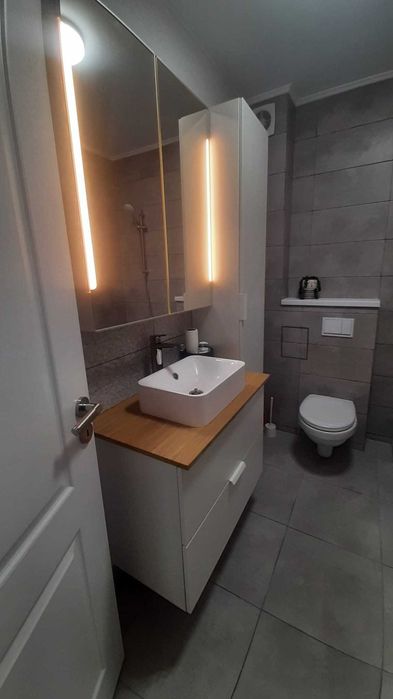 De inchiriat apartament