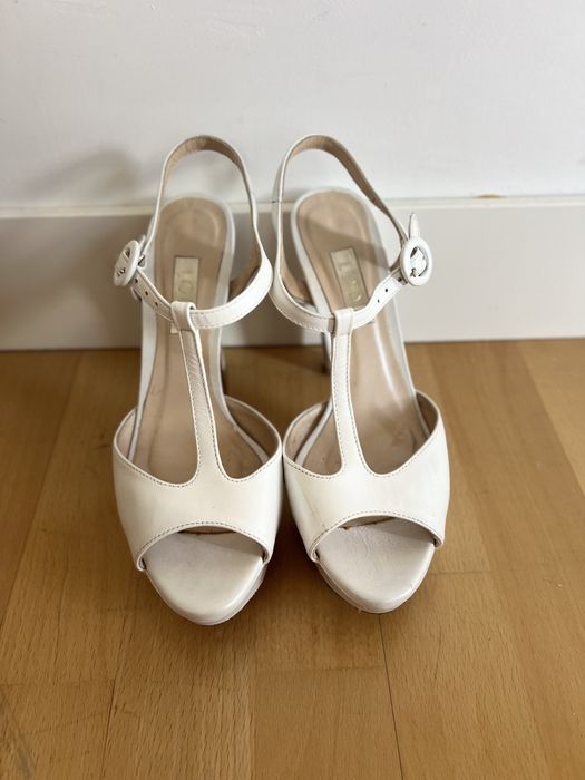 Iceberg  и lodi обувки.