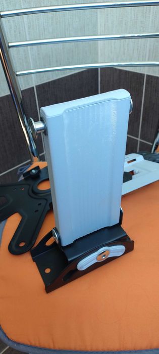 Suport Tv pentru perete,inclinabil