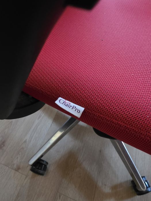 Ергономичен офис стол ChairPro (Меш / Мрежа) – Като НОВ, без следи!