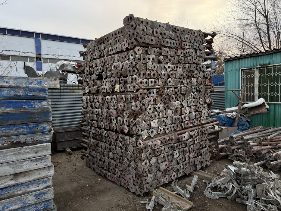 Крупнощитовые опалубки в Аренду