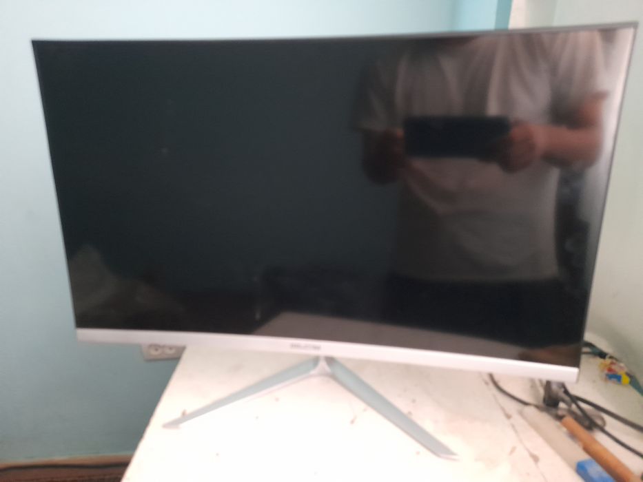 Monoblok kompyuter kelishilgan narxda