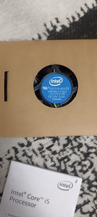 Продам оригинальный кулер Intel (LGA 1151 / 1150 / 1155)