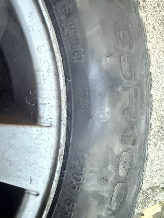 Зимни гуми с алуминиеви джанти за бус 205/65/16