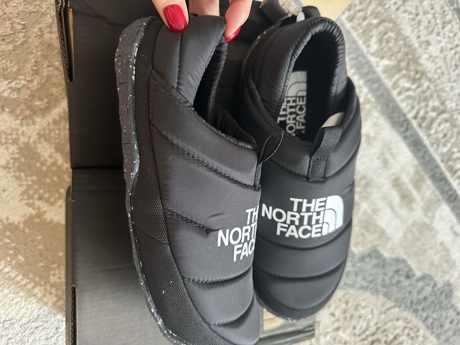 Слипоны the north face