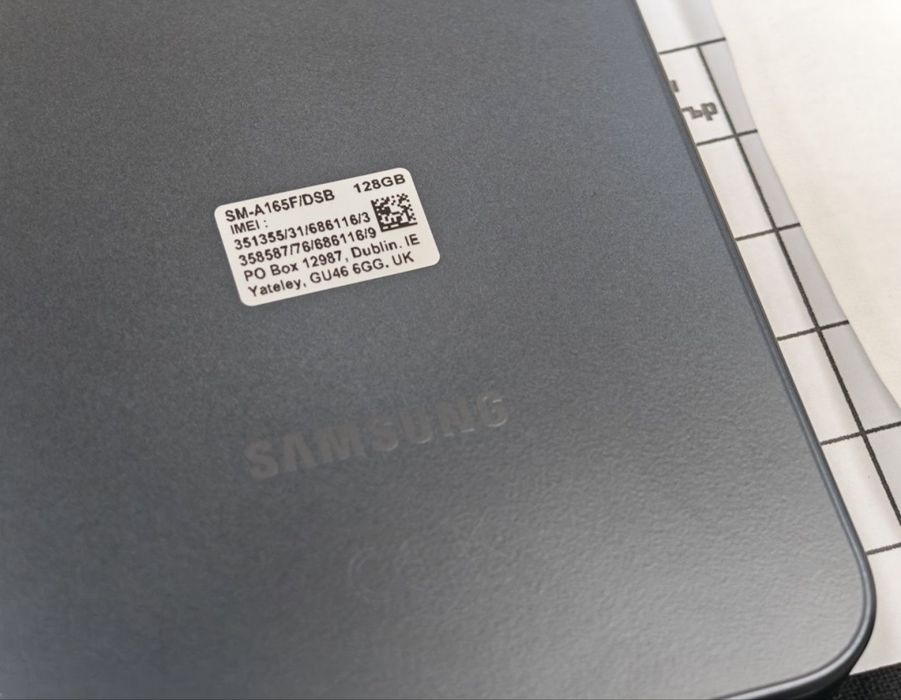 ЧИСТО НОВ  128GB Samsung A16 Гаранция от Vivacom до 2028год. Black