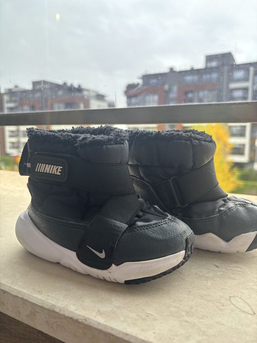 Ботушки Nike момче 25