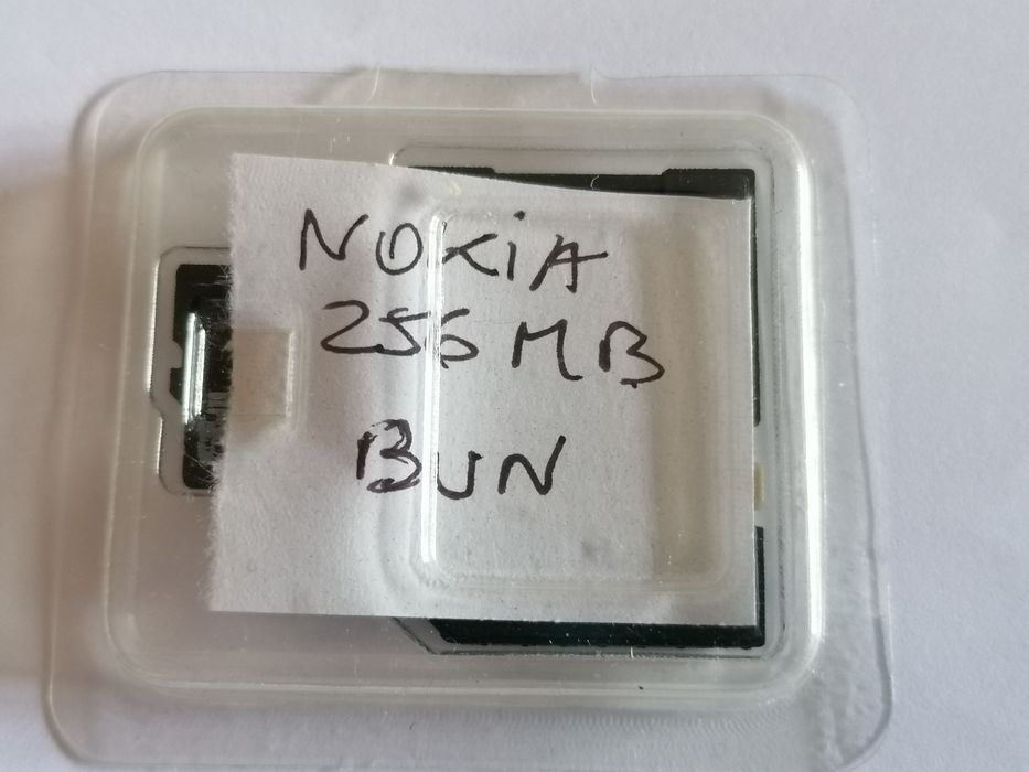 Carduri micro sd Kingston și adata