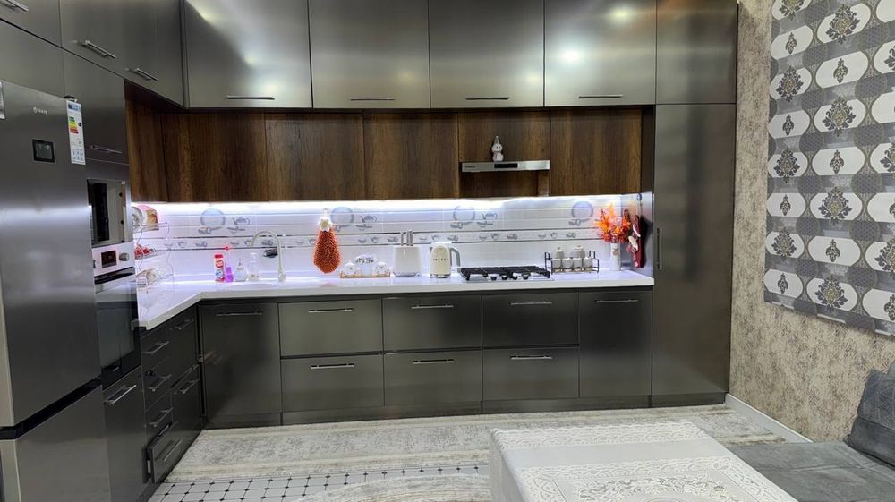 Квартира сотилади Наманган Истамбул кафеси ёнида 151 м.кв