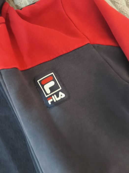 Зипка Fila оригинал